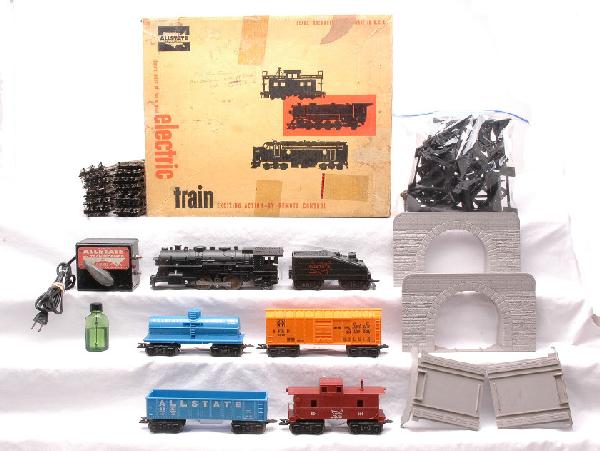 Marx Steam Freight Set no. 9615 Boxed: Marx steam freight set no. 9615, circa 1960 Sears Catalogue in set box with original inserts including; 1666 black 0-4-2 team loco, 961 Allstate slope back tender, 3280 Santa Fe boxcar, 5532 Allstate