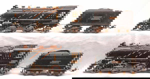 Lionel 261 Loco w/262T Tender 262 Loco w/262T: Lionel prewar O gauge 261 black 2-4-2 steam loco with a 262T tender. The loco has been restored and the tender is C6. . Also included is a 262 black 2-4-2 steam loco with a 262T tender. The loco and t