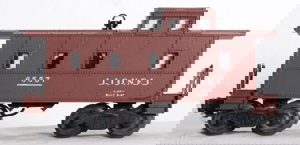 Lionel No. 6557 smoking C-40-1 caboose: Postwar O gauge Lionel No. 6557 smoking C-40-1 caboose, should clean nice C8.