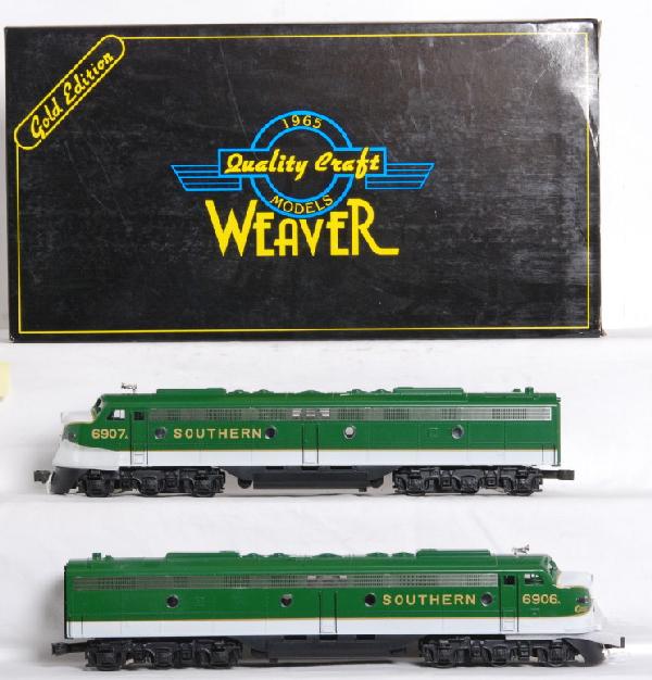 Weaver Southern E8 A-A set: Weaver O Gauge Southern E8 A-A set in OB. Both A units have dual motors, and electronic e units. Also features directional lighting , and stainless steel grills. Locos are C8-9 with some light run tim