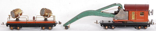 Lionel Prewar 810 crane and 820 search light: Lionel Prewar O Gauge 810 crane car. C7. 820 search light car C7+.