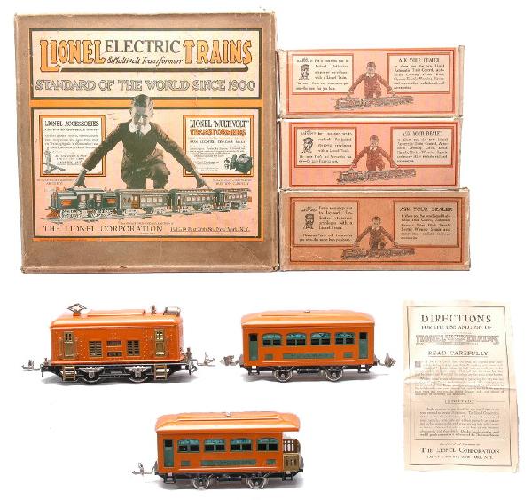 Lionel Orange Passenger Set no. 292 Boxed: Lionel prewar O gauge orange passenger set no. 292 in individual OBs and set box containing; 248 electric 0-4-0 loco, 629 Pullman, 630 observation and an instruction booklet. The cars have peacock ins