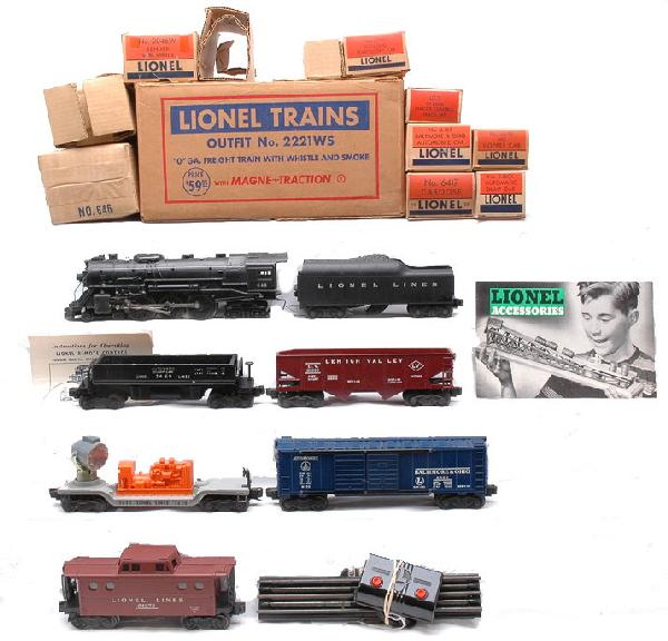 Lionel Postwar Freight Set 2221WS Boxed: Lionel postwar freight set no. 2221WS, circa 1954 in individual OBs and set box including; 646 black 4-6-4 steam loco with original cardboard insert, 2046W tender with original cardboard insert, 6468