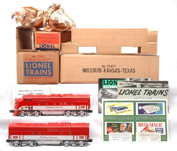 Lionel 2245P/2245C Texas Special F3 AB OBs: Lionel postwar 2245P/2245C The Texas Special F3 AB diesel units in individual OBs that have original cardboard inserts and wrap with master carton. Also included are instruction sheet, inspection tags