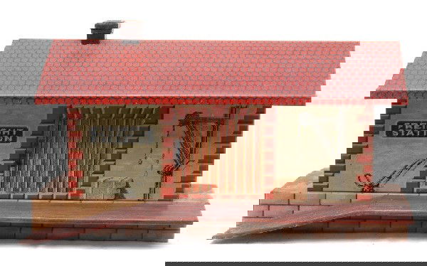 Bing Prewar Lithographed Freight Station: Bing prewar lithographed freight station, circa 1925 or later. The station is C7.