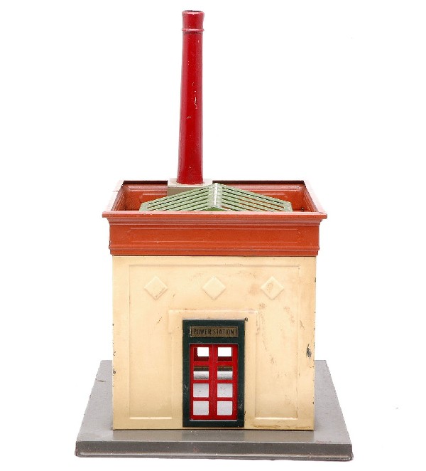 Lionel Prewar 435 Power Station w/Gray Base: Lionel prewar 435 power station with gray base, ivory walls, terra cotta roof cornices, pea green skylight, dark green door frame, pea green window frames and a red chimney. The base of the chimney st