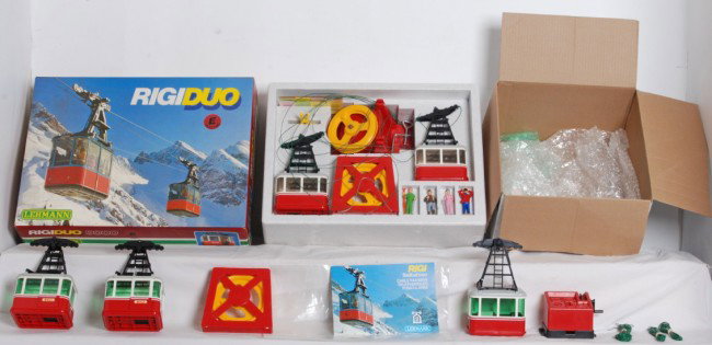 LGB RigiDuo 9000E with extras: LGB G Scale RigiDuo 9000E in OB. Set is high C8 and also includes three extra gondolas, manual crank, wire, and pulley.