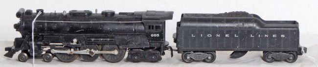 Lionel postwar O gauge 665 steam Hudson: Lionel postwar O gauge 665 steam Hudson with 2046W tender, touch up on loco, tender has a chip on the upper edge, C5+ area.