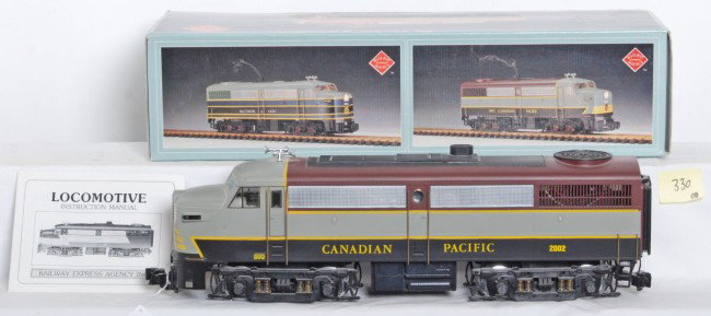 Aristo Craft Canadian Pacific Alco PA 22003: Aristo Craft G Scale Canadian Pacific REA22003 in OB. Loco has smoke , dual motors and more. Comes with instructions C8 however has one broken ladder by front truck, can be glued.