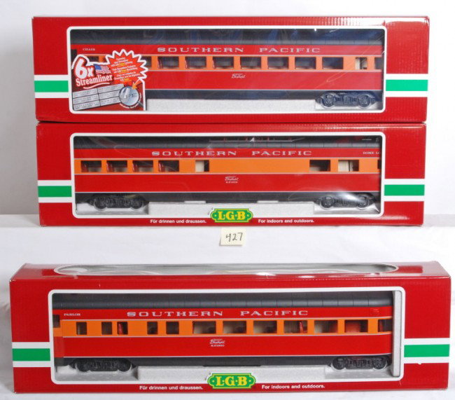 3 LGB Southern Pacific passenger cars: LGB G Scale passenger cars in OBs. Cars are Southern Pacific and include 34570 coach, 34580 vista dome, and 34590 observation. Cars are high C8-9 with little if any run time.