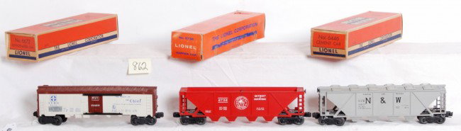 Lionel No. 6446, 6736, 6672 in OB: Postwar Lionel O gauge No. 6446 hopper, 6736 hopper, 6672 reefer in original boxes, C7 area. Boxes look C7-8.