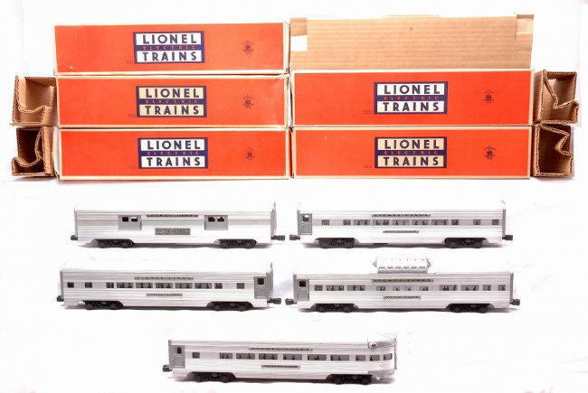 Lionel Aluminum Cars 2530 2534 2533 2532 2531 OBs: Lionel postwar aluminum passenger cars; 2530 Railway Express Agency baggage car, 2534 Silver Bluff Pullman, 2533 Silver Cloud Pullman, 2532 Silver Range vista dome and a 2531 Silver Dawn all in OBs wi