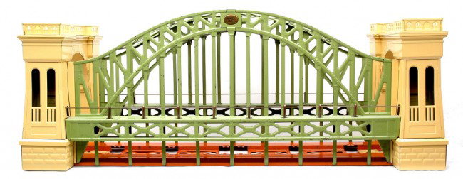 Lionel Prewar 300 Hell Gate Bridge Brass Plates: Lionel prewar standard gauge 300 Hell Gate Bridge with orange base, cream towers, green sides, brass railing and plates. Both cream towers have been restored. The center section of the bridge is C7.