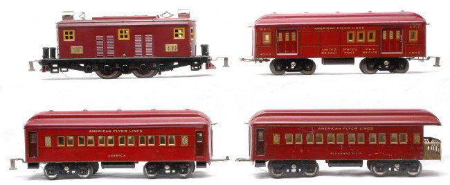 AF Litho Maroon Pass Set 4019 4040 4041 4042: American Flyer prewar wide gauge lithographed maroon passenger set including; 4019 electric 0-4-0 loco, 4040 baggage, 4041 America Pullman and 4042 Pleasant View observation car. The roof on the 4042 