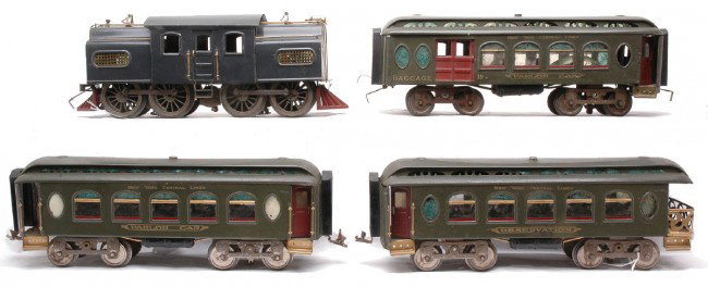 Lionel Dark Olive Green NYC Lines Pass Set no. 42: Lionel prewar standard gauge dark olive green New York Central Lines passenger set no. 420 containing; 42 gray 0-4-0 electric loco with dual motor, 18 Pullman, 19 Pullman/Baggage and a 190 observation