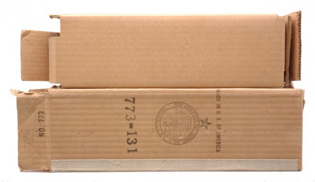 Lionel Original Box ONLY for 773 Hudson Loco: Lionel postwar original box only for a 1950 version 773 Hudson Loco with an original cardboard insert. All flaps are attached. The box has a couple of small surface punctures that are not all the way 