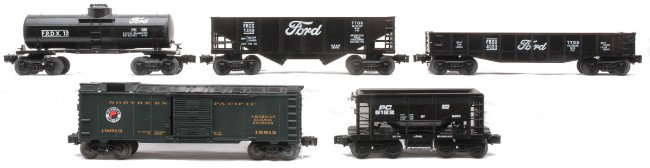 Lionel TTOS 52029 52030 52031 Ford 6122 19813: Lionel TTOS Dearborn, Mich. 1994 convention Ford freight cars including; 52029 tank, 52030 gondola and 52031 hopper. Also included is a 6122 Penn Central ore car and a 19813 Northern Pacific ice car. 