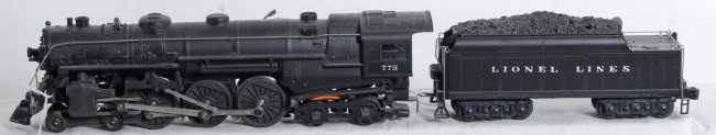 Lionel No. 773 loco and No. 2426W tender: Very nicely restored postwar Lionel O gauge steam locomotive and tender No. 2426W with whistle. Trains should clean to look C8.