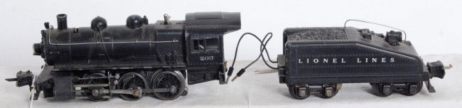 Lionel No. 203 steam switcher w/2203B tender w/bel: Prewar Lionel No. 203 steam switcher locomotive with 2203B tender with bell, lightly dinged cab corners, otherwise C6.