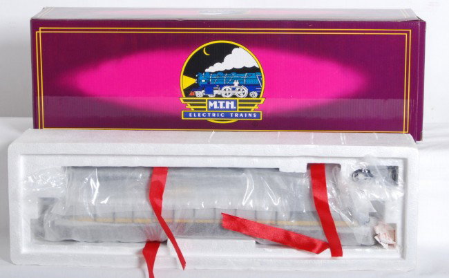 MTH Seaboard SD-45 with Proto: MTH modern O Gauge MT-2102LP Seaboard SD45 in OB. Loco features Protosound, Protosmoke, directional lighting and more. Loco appears factory wrapped C9-10.
