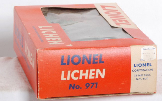 Lionel No. 971 Lichen in OB, Mint: Postwar Lionel No. 971 Lichen in original box, C9+.