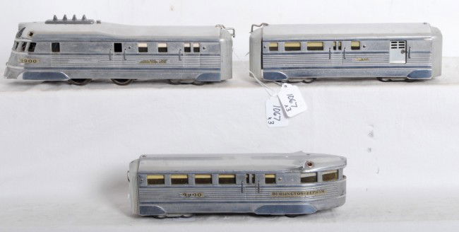 American Flyer 9900 Burlington-Zephyr passenger: Prewar American Flyer O gauge No. 9900 Burlington-Zephyr articulated streamline diesel passenger train. Nicer clean and shiny C6.