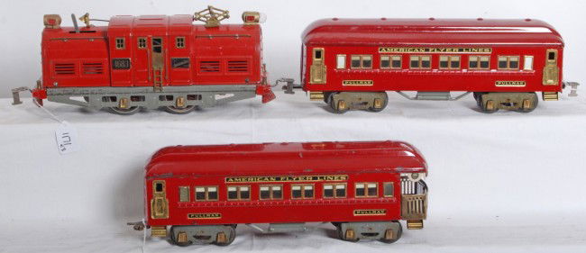 American Flyer 4683 loco, 4331 Pullman, 4332 Pull: Prewar American Flyer wide gauge 4683 center cab electric locomotive with 4331 Pullman coach, and 4332 Pullman observation. Trains look very nice clean and shiny C6+.