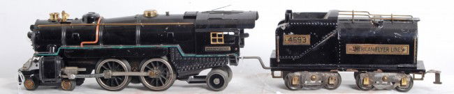 American Flyer W.G. No. 4692 Annapolis loco, 4693: Prewar American Flyer wide gauge Annapolis steam locomotive No. 4692 and No. 4693 American Flyer Lines tender. Both units have flaking paint, loco has some oxidation to some trim, pilot wheels having
