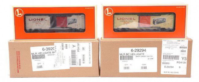 Lionel 29294 39200 Hell Gate Boxcars MINT OBs: Lionel 29294 Hell Gate boxcar and a 39200 Hell Gate boxcar #2 factory new in OBs with outer shipping cartons, C10.