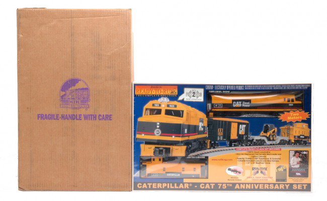 RK by MTH 30-4047-1 CAT R-T-R Set MINT OB: Rail King by MTH 30-4047-1 Caterpillar-CAT 75th Anniversary F40PH Ready-to-Run train set with Proto Sound 2.0 factory sealed in OB wrapped in cellophane with outer shipping carton, C10.