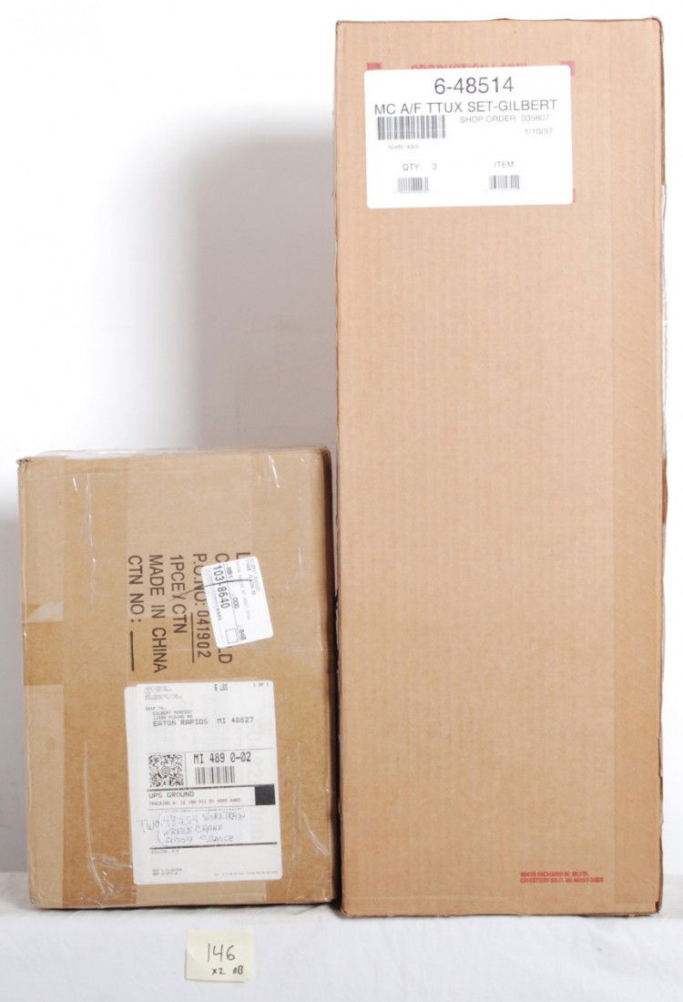 5 American Flyer TTUX and work train 48514 48254: American Flyer modern S Gauge TTUX and work train sets sealed in factory shippers. Includes three 48514 TTUX sets and two 48254 work train sets. Cars are C10.