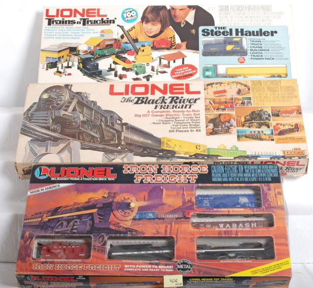 5 Lionel sets 1760, 11703, 11771, 1662, 1403: Lionel modern O Gauge train sets in OBs. Includes 1760 Steel Hauler sealed, 11703 Iron Horse C7-8, 11771 Micro Racers set C7-8, 1662 Black River freight C7, and 1403 Redwood Valley Express C7-8. All s