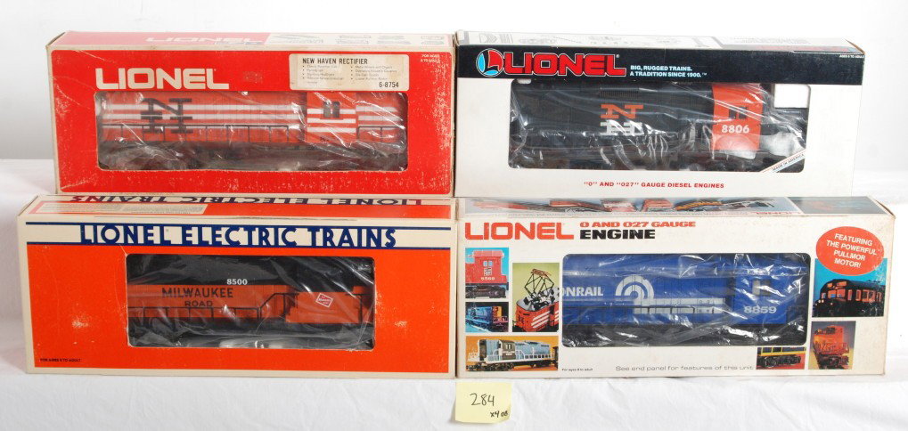 4 Lionel diesel locomotives 18500, 18806, 8754, 88: Lionel modern O Gauge diesel locomotives in OBs. Four locomotives include 18500 Milwaukee Road GP9, 8754 New Haven rectifier (very light frame rust one one edge), 18806 New Haven SD18 and 8859 Conrail