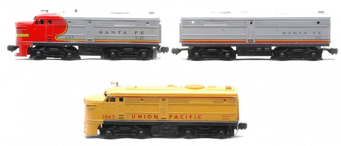 Lionel 223/218C SF F3 AB 1065 UP Alco Units: Lionel postwar 223 and 218C Santa Fe Alco AB diesel units, circa 1963. Also included is a 1065 Union Pacific Alco A diesel unit. The pilot skirt on the 223 and 1065 are cracked. The Alco units are C6.