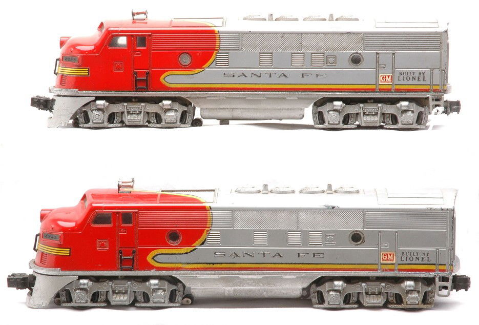 Lionel 2343 Santa Fe F-3 AA Diesel Units: Lionel postwar 2343 Santa Fe F-3 AA diesel units, C5.