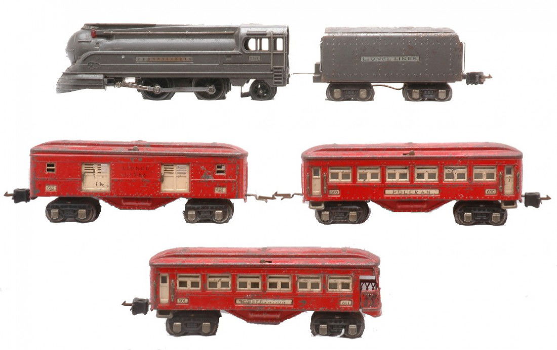 Lionel Pass Set 298W 238E 265W 602 600 601: Lionel prewar O gauge passenger set no. 298W including; 238E gunmetal 4-4-2 Pennsylvania loco, missing pilot truck, 265W tender, 602 baggage, 600 coach and a 601 observation. The cars are two-tone red