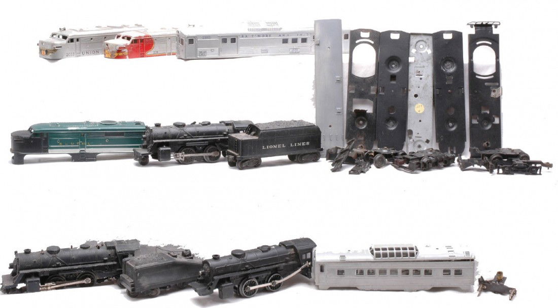 Lionel Steam Locos Tenders Alco Shells Parts: Lionel postwar steam locomotives, tenders, Alco shells and frames, 2550 B&O Budd car cab and miscellaneous parts. Please view photo to verify selection and condition. This lot will be sold as is with