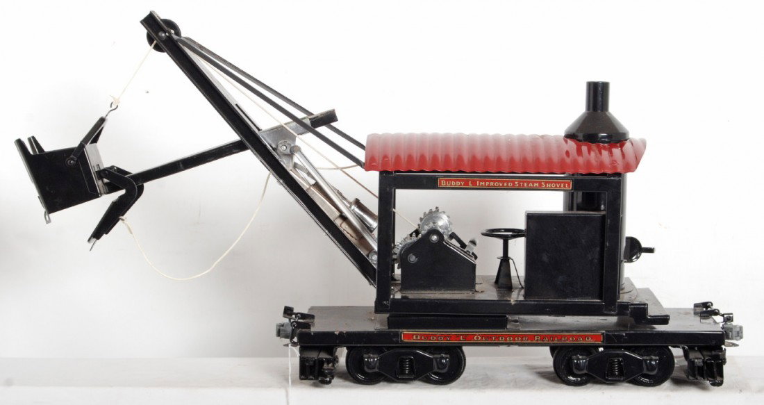 Buddy L Outdoor Railroad Improved steam shovel: Reproduction Buddy L Outdoor Railroad Improved steam shovel missing chain trim at corners to mount shovel to track rails. Shovel looks C7 area,