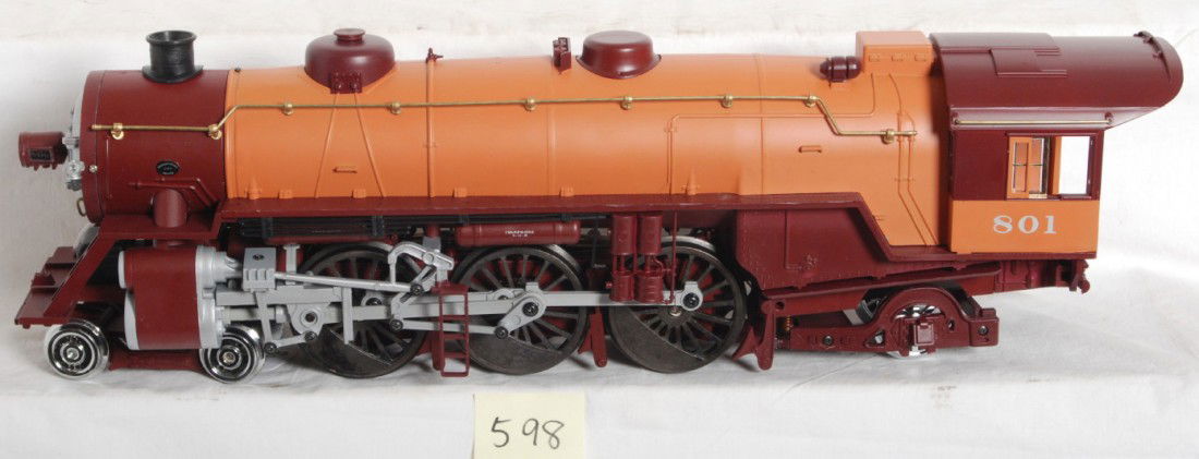 Aristo Craft Trains ART-21403 Milwaukee 4-6-2 Paci: Modern era Aristo Craft Trains ART-21403 Milwaukee Road 4-6-2 Pacific type steam locomotive in original box with no tender. Loco looks lightly run C8 area. Box shows light wear.