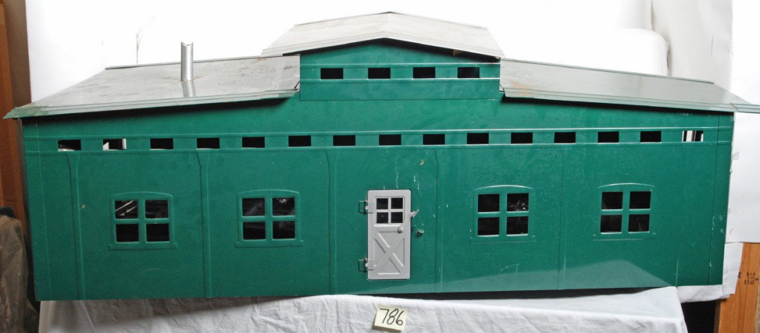 Buddy L Outdoor Railroad engine house: Modern era Buddy L Outdoor Railroad engine/round house, C6-7. This is wedge shaped. This can not be shipped or transported by us, so it will be need to be picked up locally at our Williamsport, IN fac