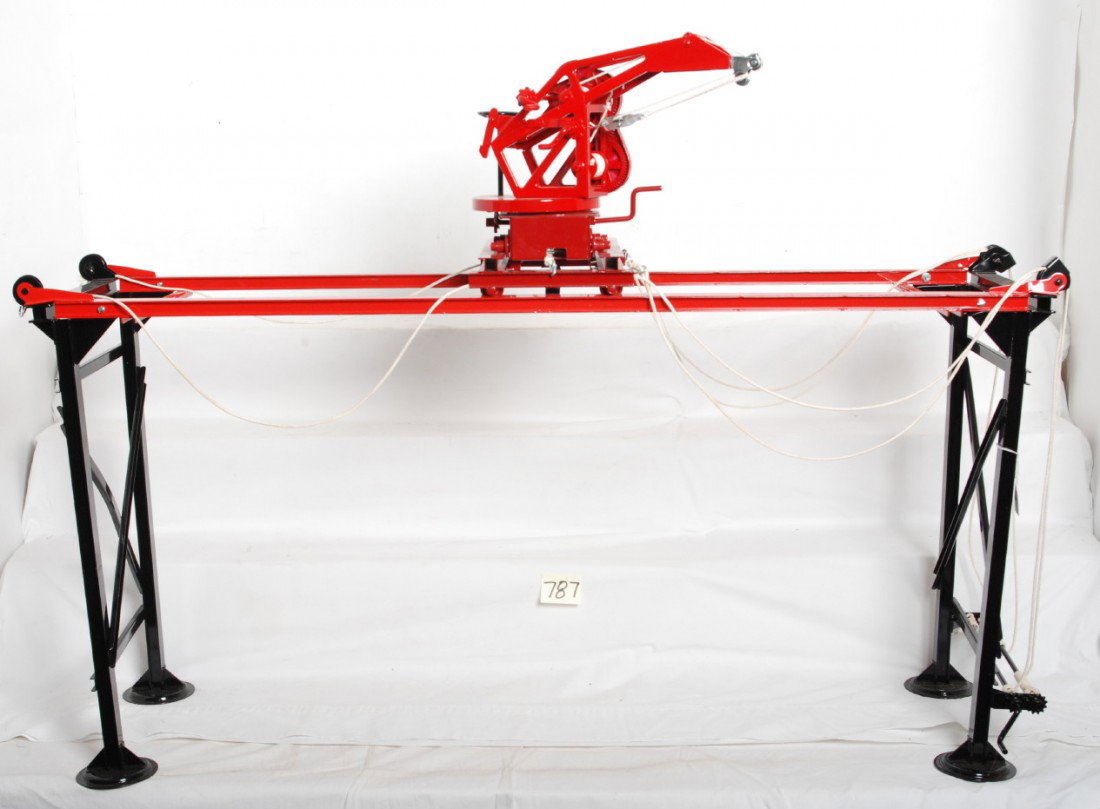Buddy L Outdoor Railroad gantry crane: Modern era Buddy L Outdoor Railroad gantry crane, C7 area but has had the legs bent and could be straightened a little better. This can not be shipped or transported by us, so it will be need to be pi
