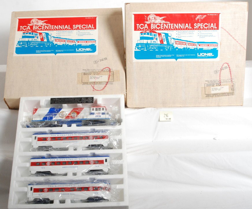 2 Lionel TCA 1976 Bicentennial Specials: Lionel modern O Gauge TCA 1976 Bicentennial Special passenger sets in OB including; 1976 Spirit of 76 Diesel lettered Seaboard Coast Line, 1975 American Eagle Pullman, 1974 Stars & Stripes Pullman, 19