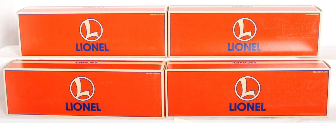 4 Lionel Wabash Madison cars 19062-65: Lionel modern O gauge Wabash Madison passenger cars in OBs. Four cars includes 19062 City of Columbia coach, 19063 City of Danville coach, 19064 REA baggage, and 19065 Windy City observation. Cars are