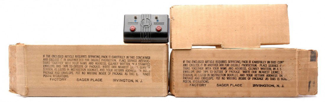Lionel Original Boxes ONLY for 228 2228B: Lionel prewar O gauge original boxes only for a 228 0-6-0 switcher and a 2228B tender. The tender box has an original cardboard insert. Both boxes are dated OCTOBER - 1939. OB has all flaps attached w