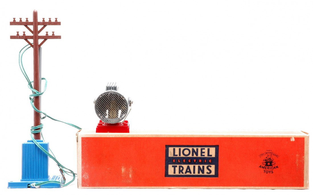 Lionel 3530-50 Transformer Pole for 3530 Car MIB: Lionel postwar 3530-50 transformer pole for use with no. 3530 generator car in a separate sale box, C9-10. The box is clean and square with all flaps attached.