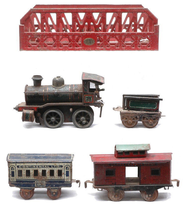 KBN Loco Ives 56 Caboose CN RW Coach 270 Bridge: K.B. N./Bub O gauge steam 0-4-0 loco with tender, Ives prewar no. 56 lithographed Pennsylvania four wheel caboose and a four wheel Canadian National Railways Continental LTD. four wheel coach. Also in