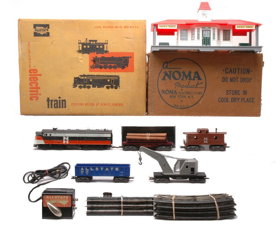 Marx/Allstate Freight Set 9618 Noma 450 Station: Marx/Allstate New Haven diesel freight set no. 9618 with track and transformer in OB, C7-8. Also included is a Noma 450 announcing railroad station in a damaged OB, C7.