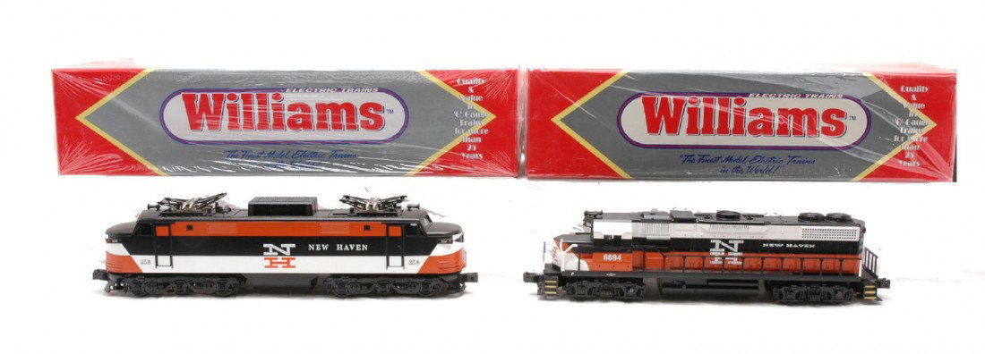 Williams EP5-100 GP38-208 New Haven LN OBs: Williams EP5-100 New Haven diesel in OB and a GP-38-208 New Haven diesel in OB. The EP-5 has light run time and is C8. The GP-38 is test run and is C9.