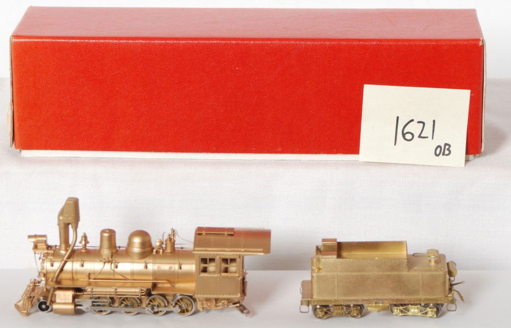 HOn3 brass 2-8-0 C&S steam locomotive: Modern HOn3 brass Colorado and Southern mis match locomotive. Loco is a Westside Denver Rio Grande and Western C-16 but the tender and box are correct for the Colorado and Southern locomotive. Loco is