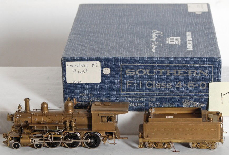 Pacific Fast Mail Southern F-1 2-6-0 steam locomo: Pacific Fast Mail / United Models modern HO brass Southern F-1 4-6-0 steam locomotive in OB. Brass on loco has darkened with age, otherwise loco is still C8 condition with some run time. OB has markin